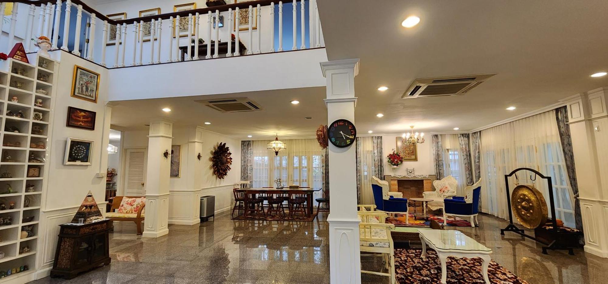 Chiangmai Singharat Road Villa Csiangmaj Kültér fotó