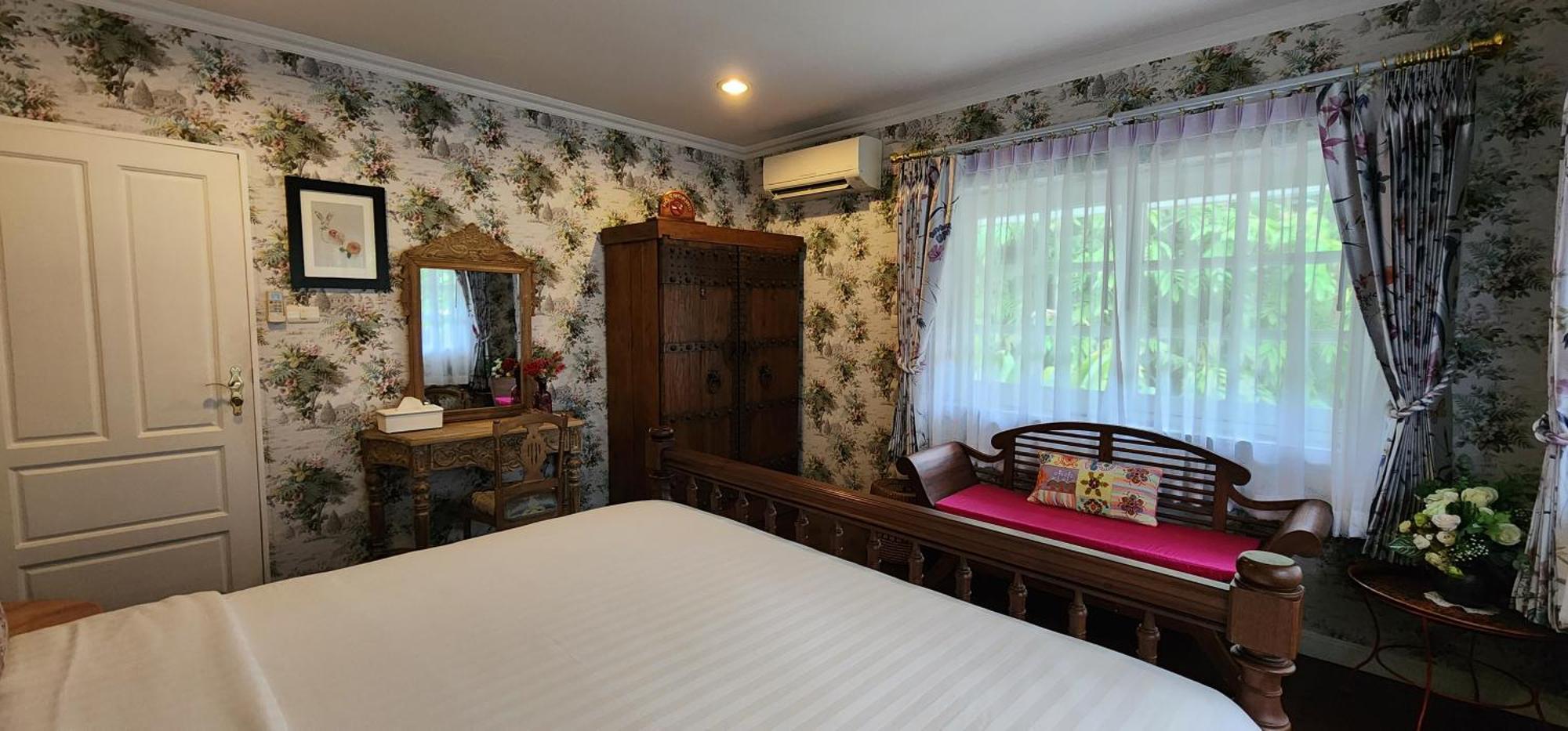 Chiangmai Singharat Road Villa Csiangmaj Kültér fotó