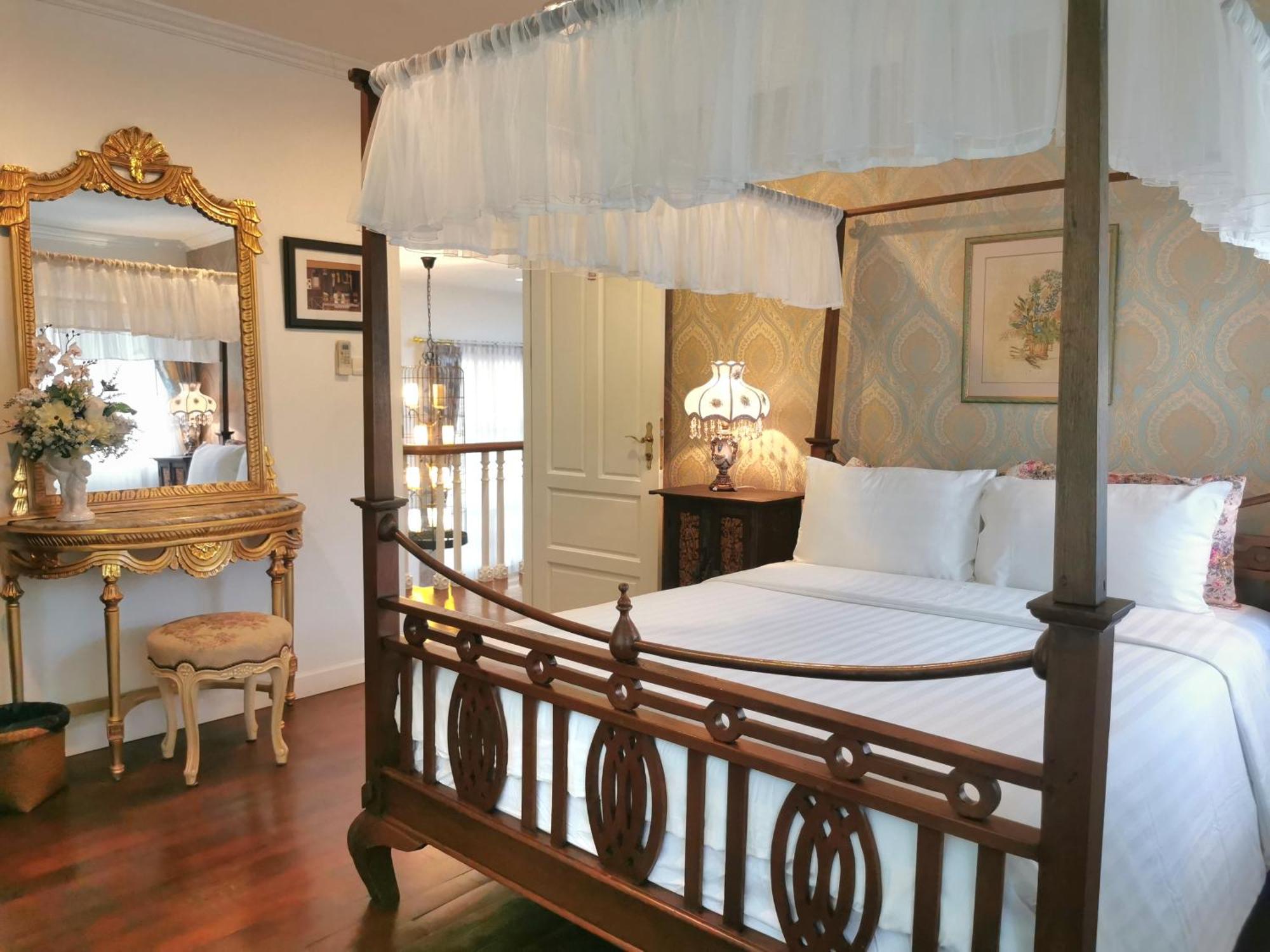 Chiangmai Singharat Road Villa Csiangmaj Kültér fotó