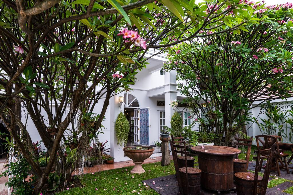 Chiangmai Singharat Road Villa Csiangmaj Szoba fotó